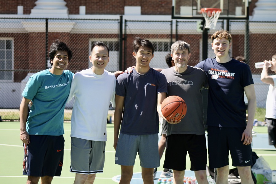 Basketball team photo at UVA